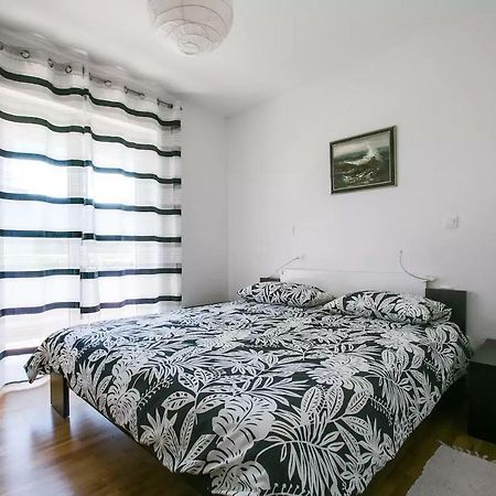 Apartment Vitalia 2+2 Poreč Buitenkant foto